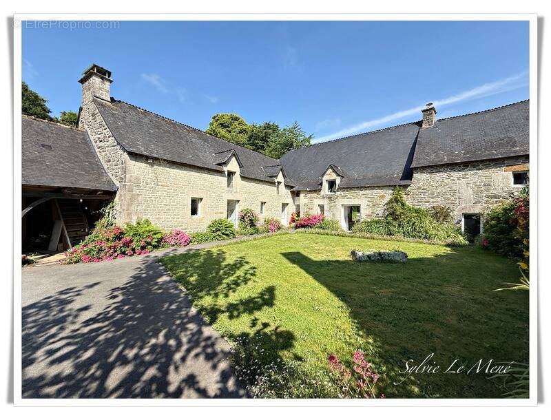 Maison à PONTIVY