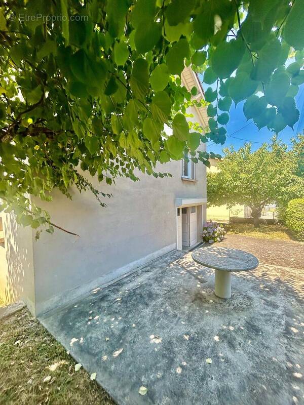 Photo 1 - Maison à LABRUGUIERE