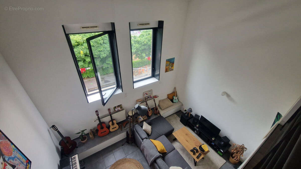 Appartement à LYON-9E