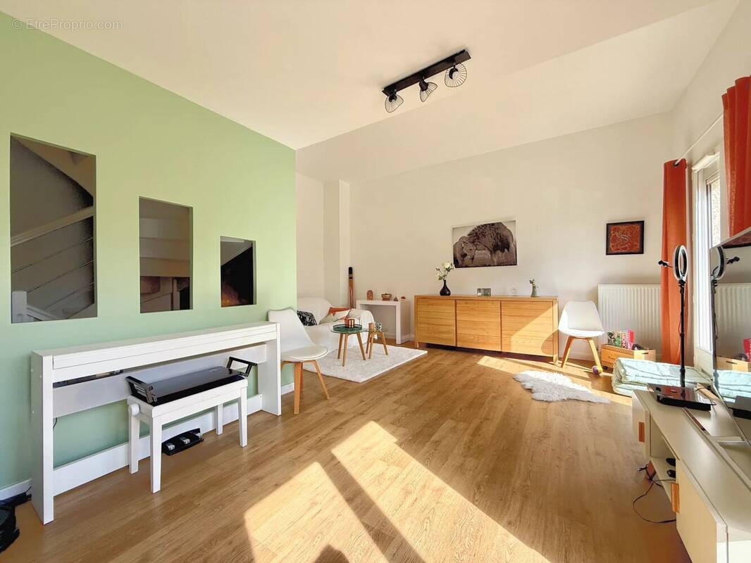 Appartement à CHAPONOST