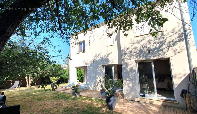 Maison à ANDILLY