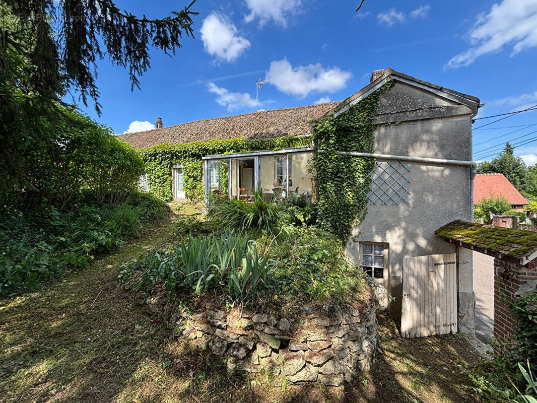 Maison à SAINT-CLAIR-SUR-EPTE