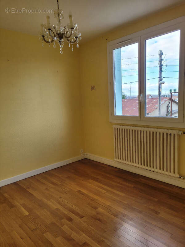 Appartement à VARENNES-SUR-ALLIER