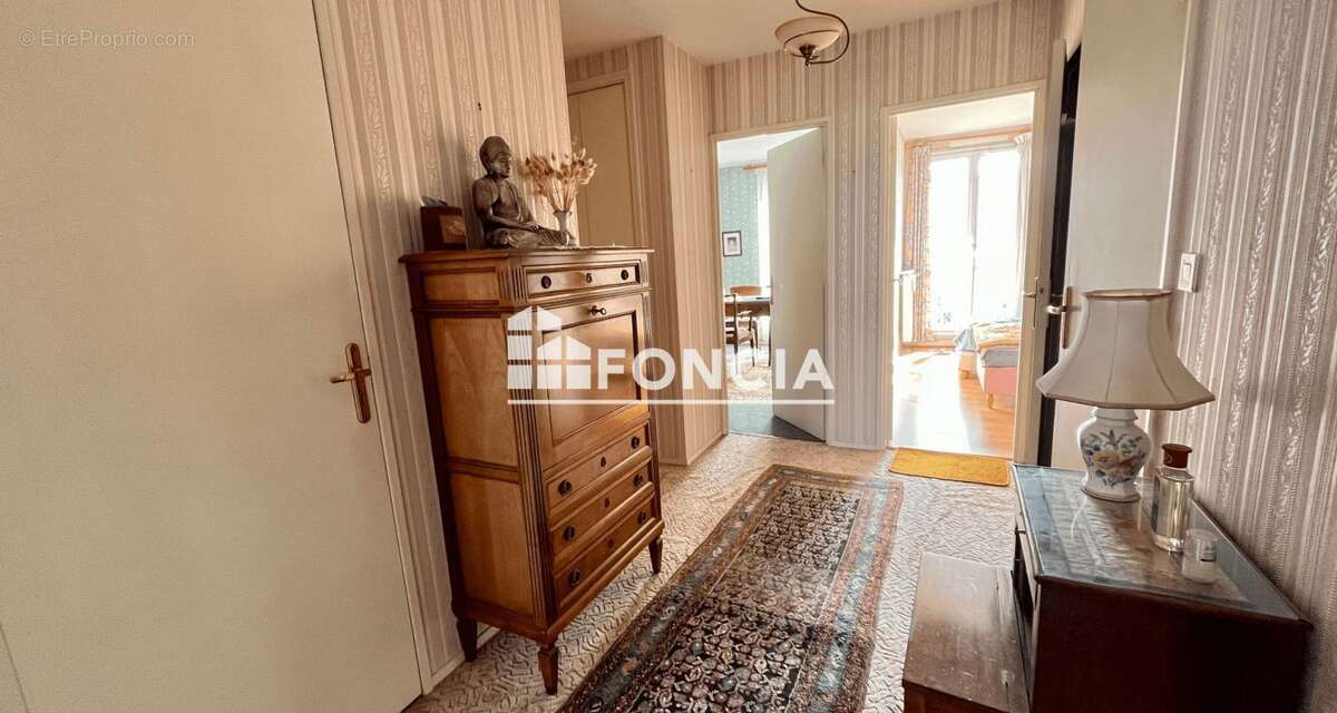 Appartement à RAMBOUILLET