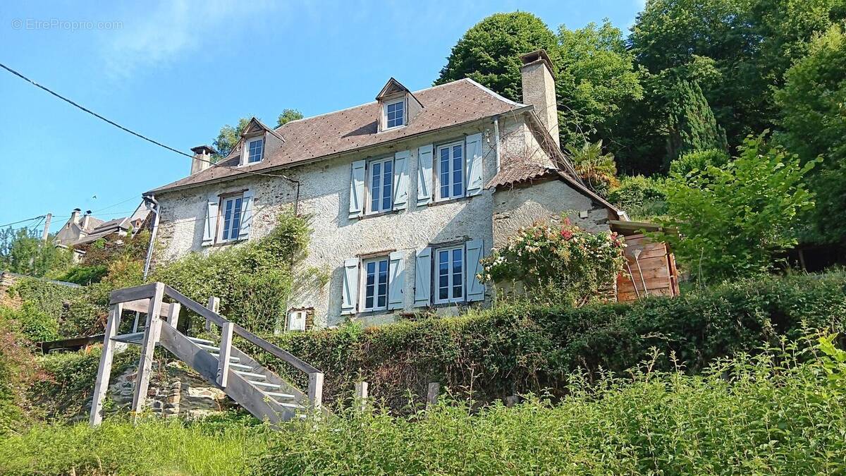 Maison à MELLES