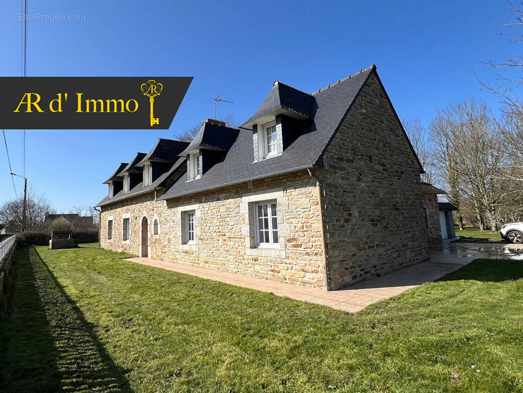 Maison à MELGVEN