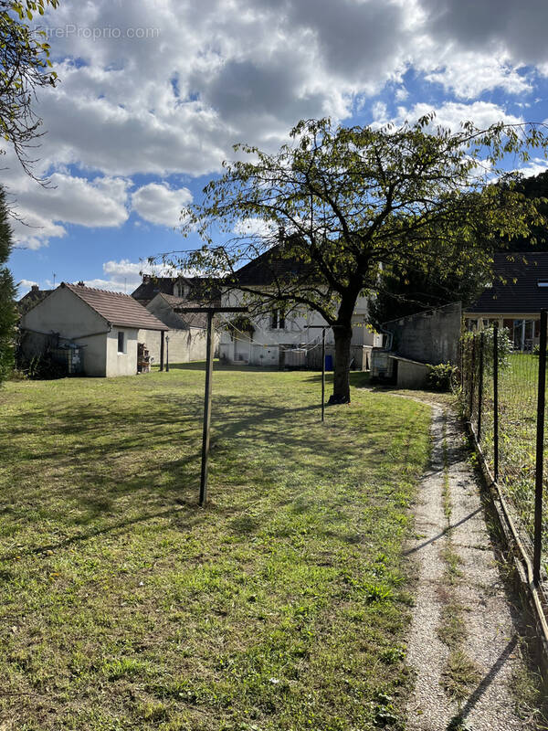 Maison à PONT-SAINTE-MAXENCE