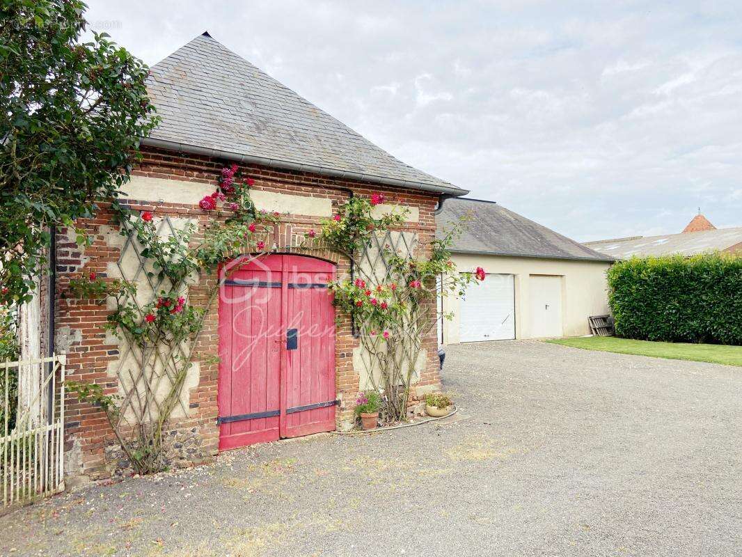Maison à FORGES-LES-EAUX