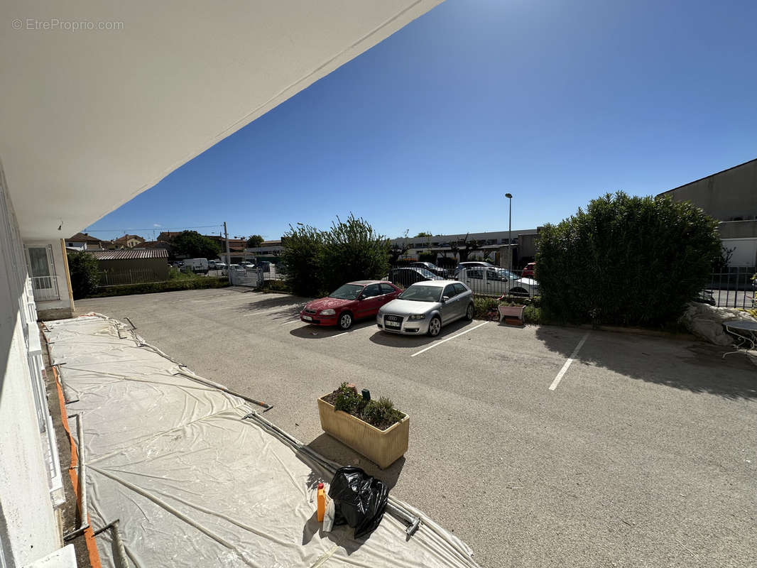Appartement à SOLLIES-PONT