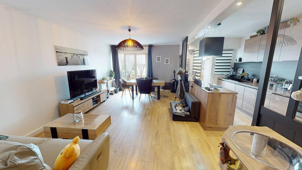 Appartement à TAVERNY
