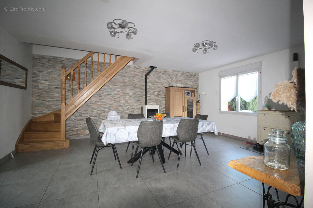 Maison à ESQUELBECQ