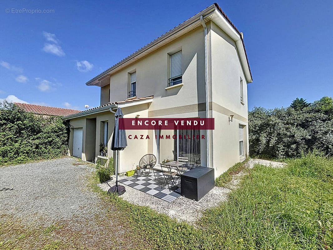 Maison à CARIGNAN-DE-BORDEAUX
