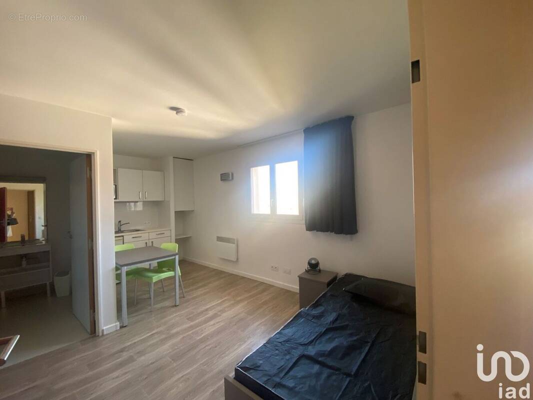Photo 1 - Appartement à MAGNY-LE-HONGRE