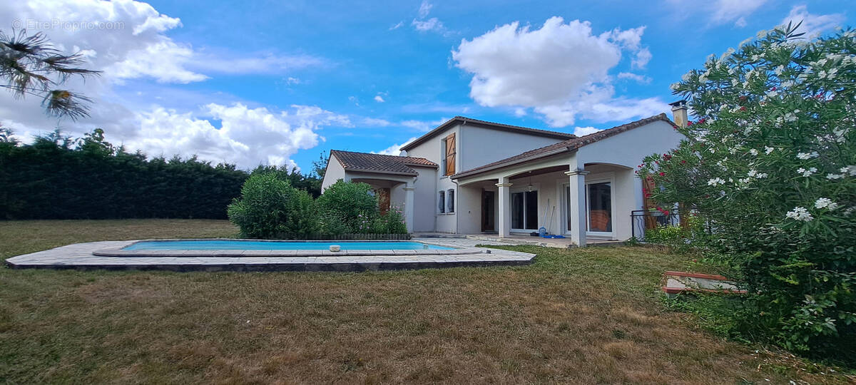 Maison à MONTGISCARD