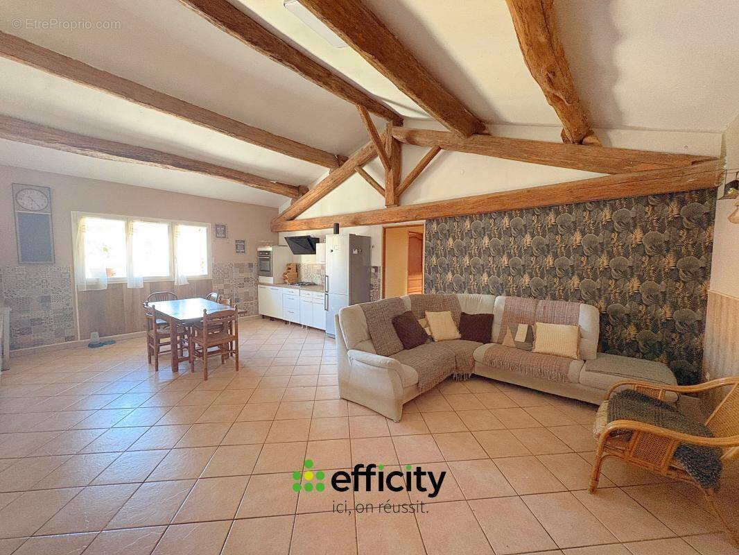 Maison à SALLELES-D&#039;AUDE