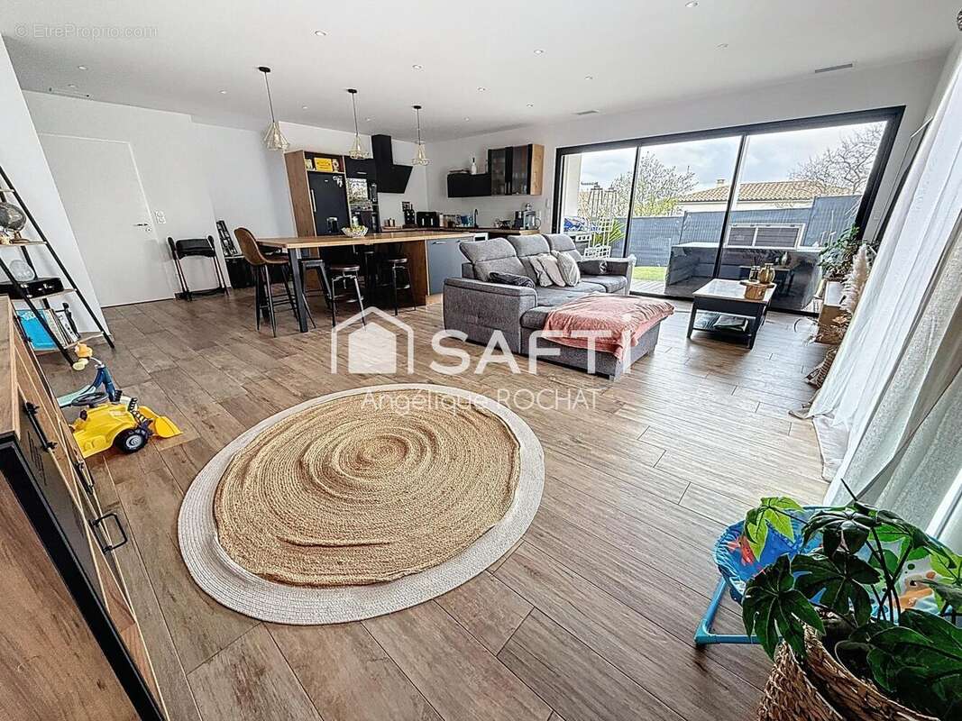 Photo 3 - Maison à SERVIAN