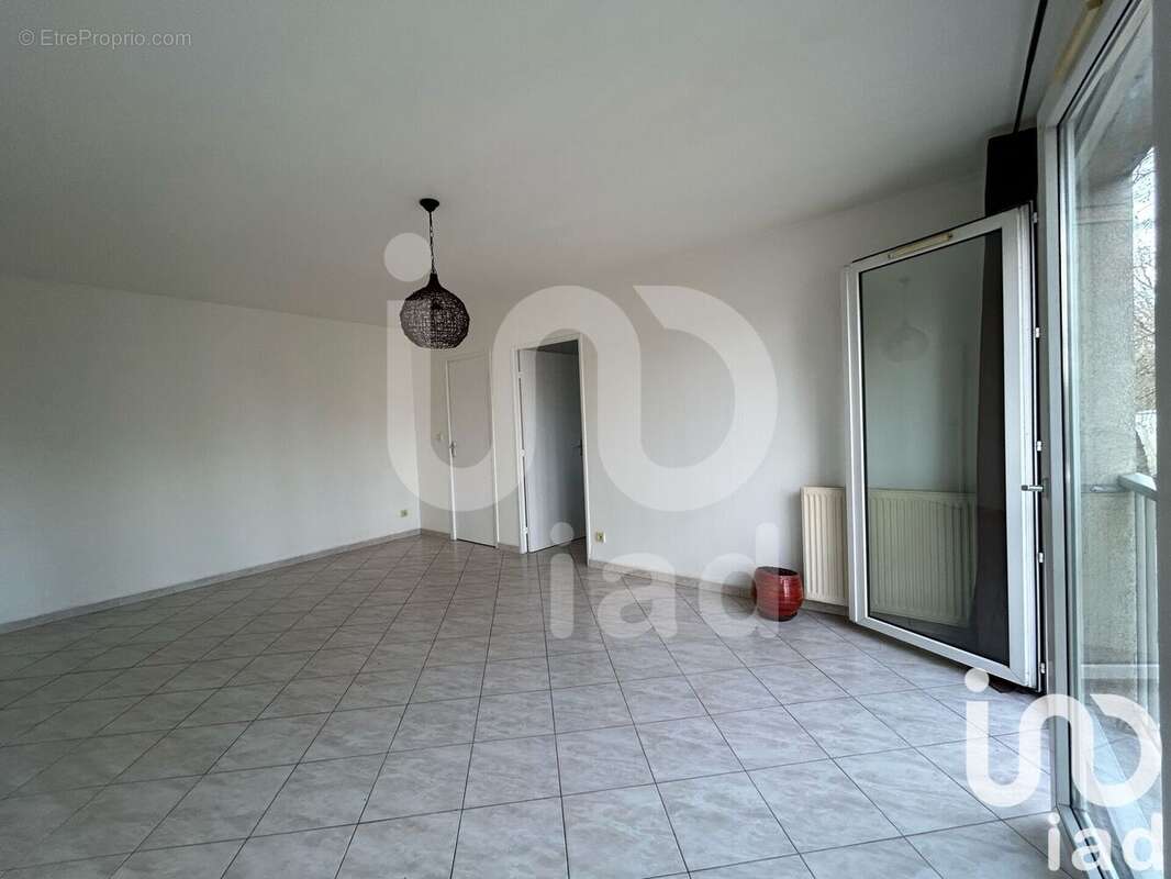 Photo 2 - Appartement à RIS-ORANGIS