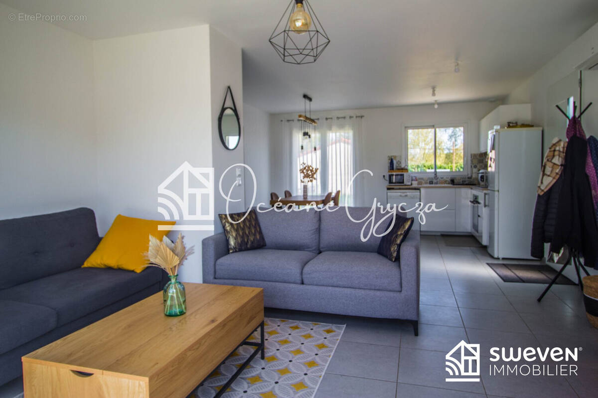 Maison à vendre Salles-sur-Garonne 31390 - Maison à CARBONNE