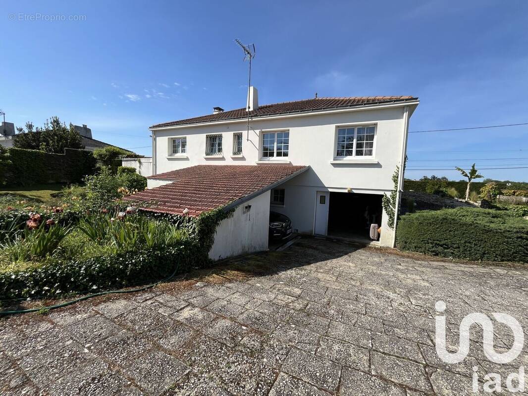Photo 1 - Maison à SALLERTAINE