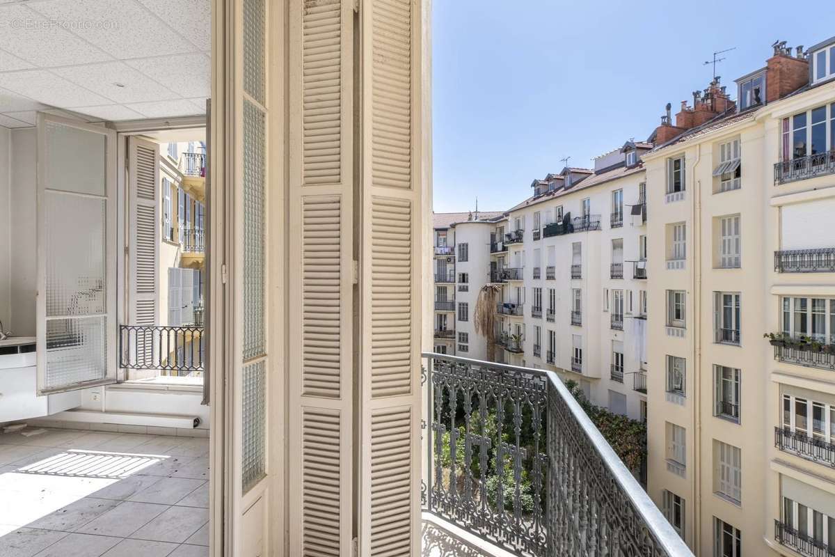 Appartement à NICE