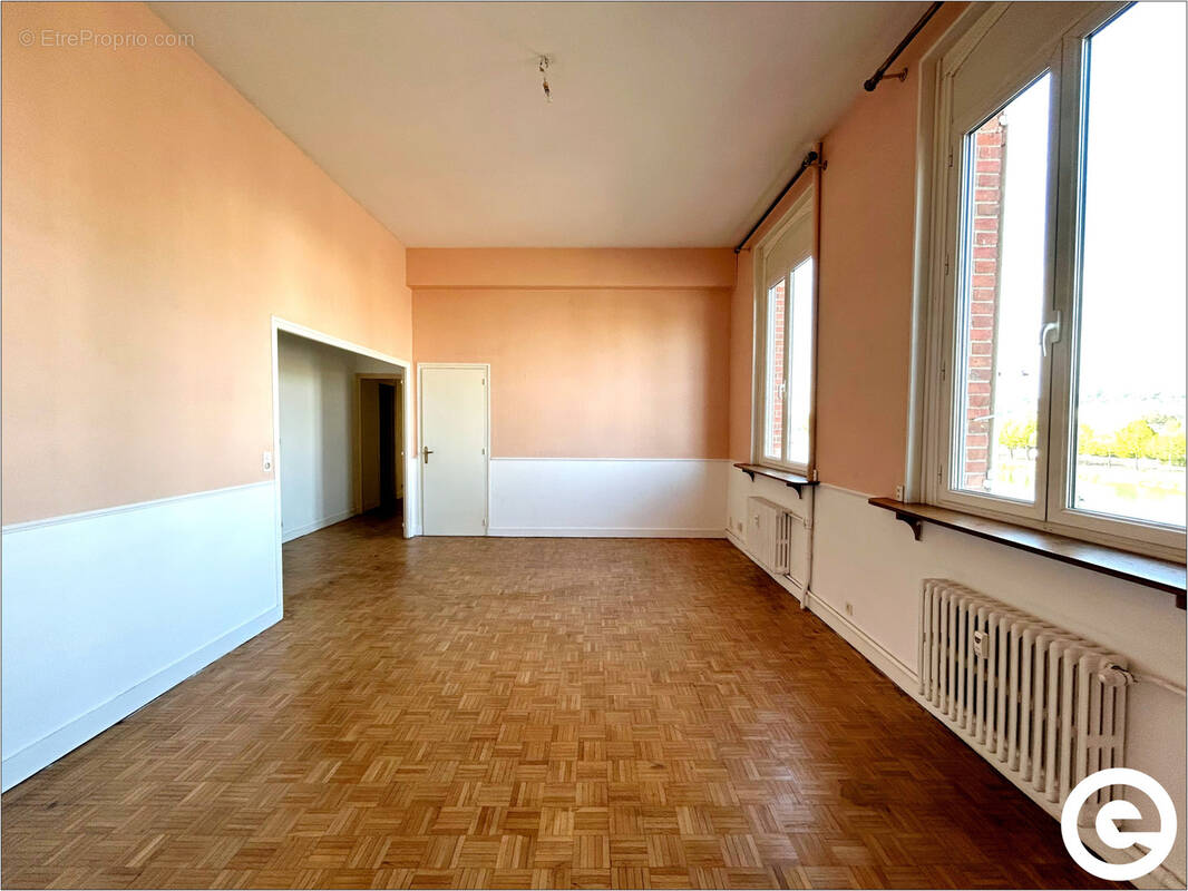 Appartement à SENS