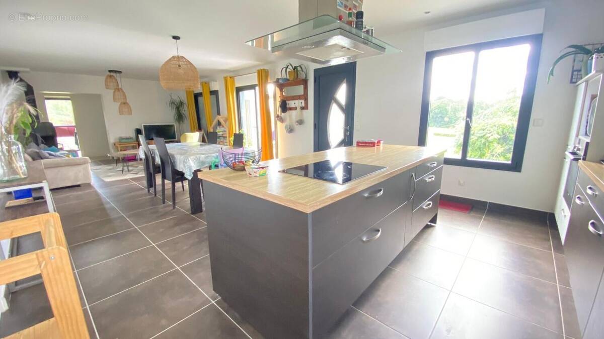 Photo 1 - Maison à LANESTER
