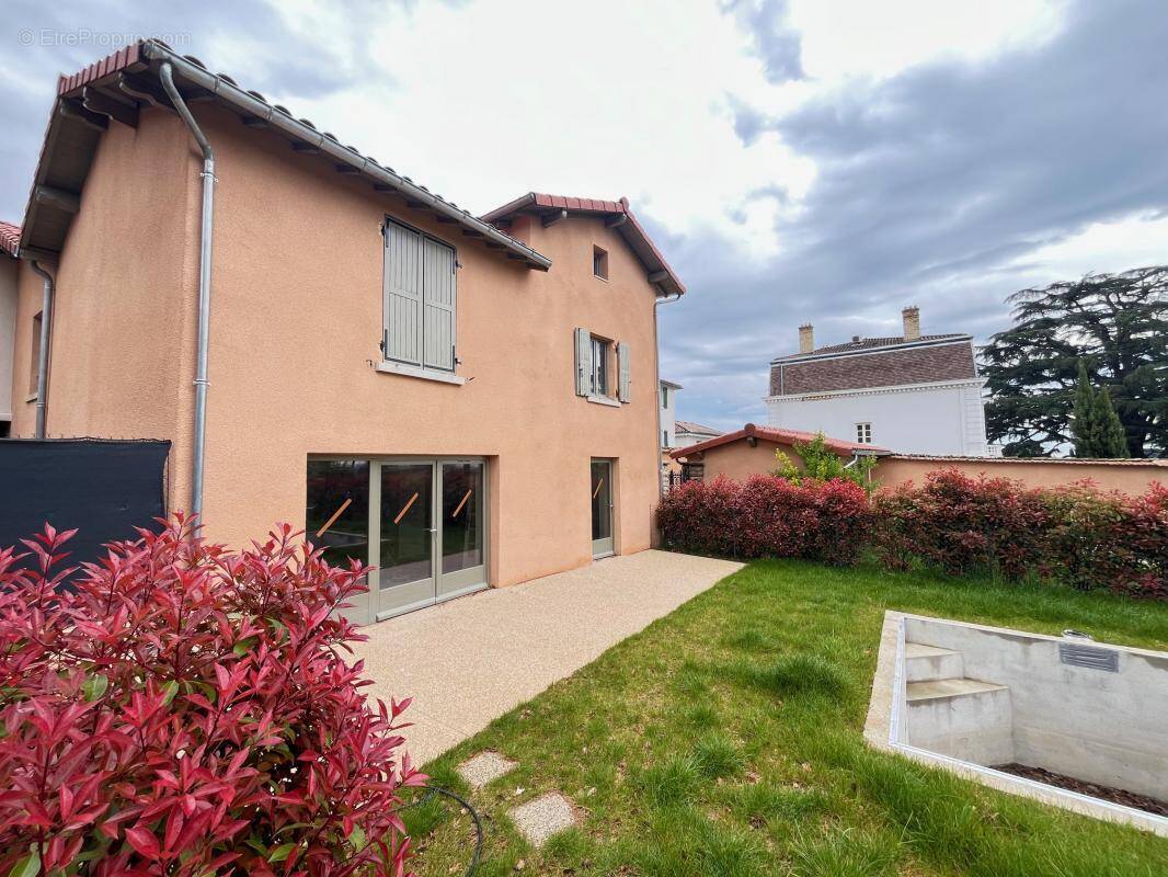 Appartement à SAINT-CYR-AU-MONT-D&#039;OR