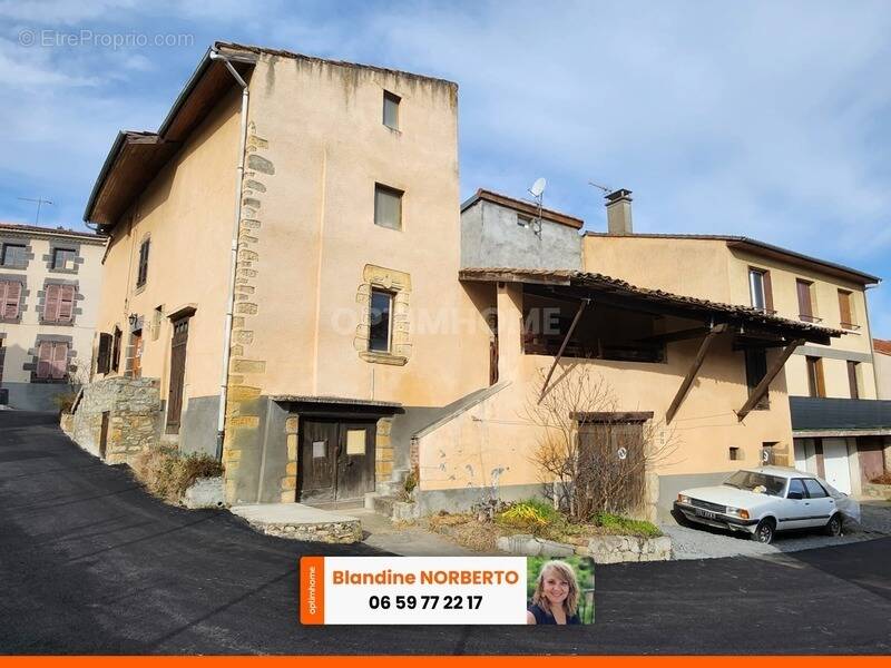 Maison à VERTAIZON
