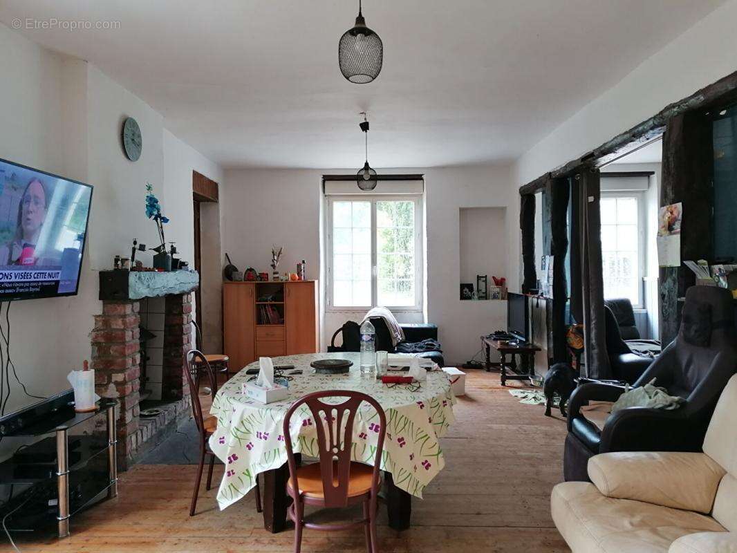 Maison à LA TRINITE-PORHOET