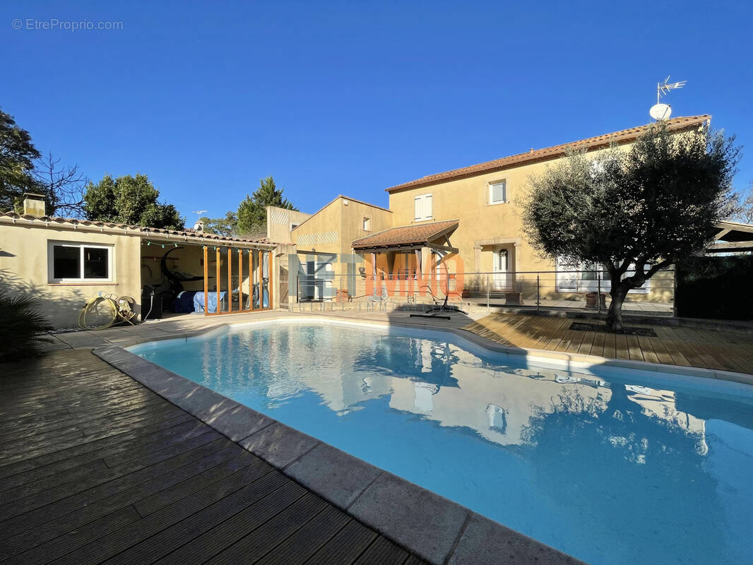 Maison à AUBORD