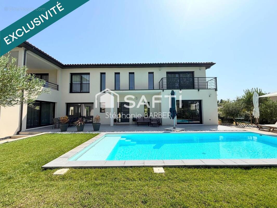 Photo 1 - Maison à LE PONTET