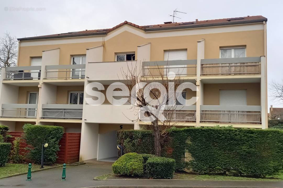 Appartement à SAINT-GERMAIN-LES-CORBEIL