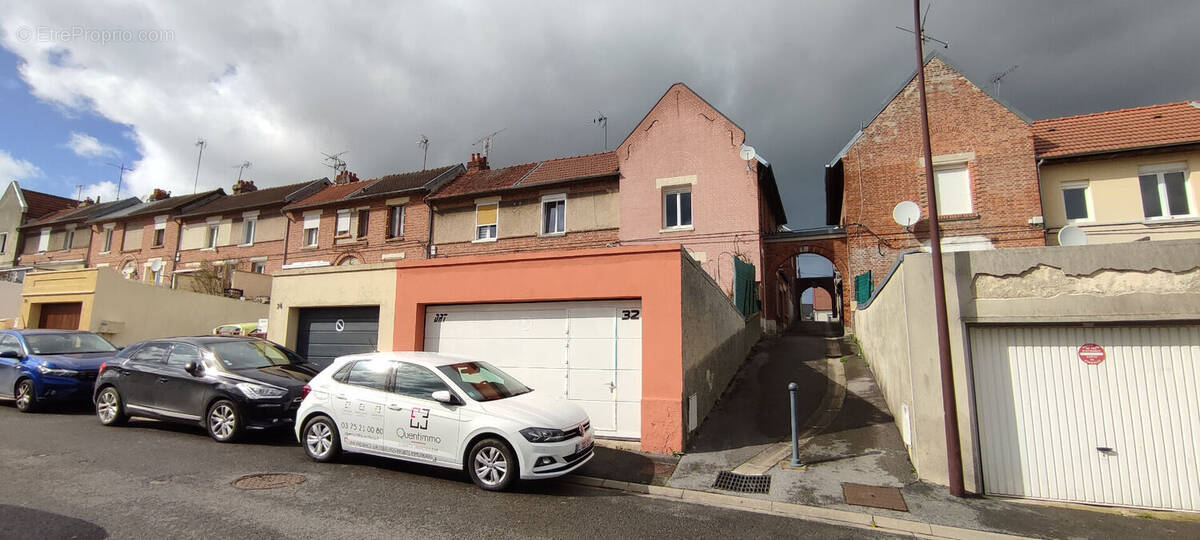 Maison à SAINT-QUENTIN