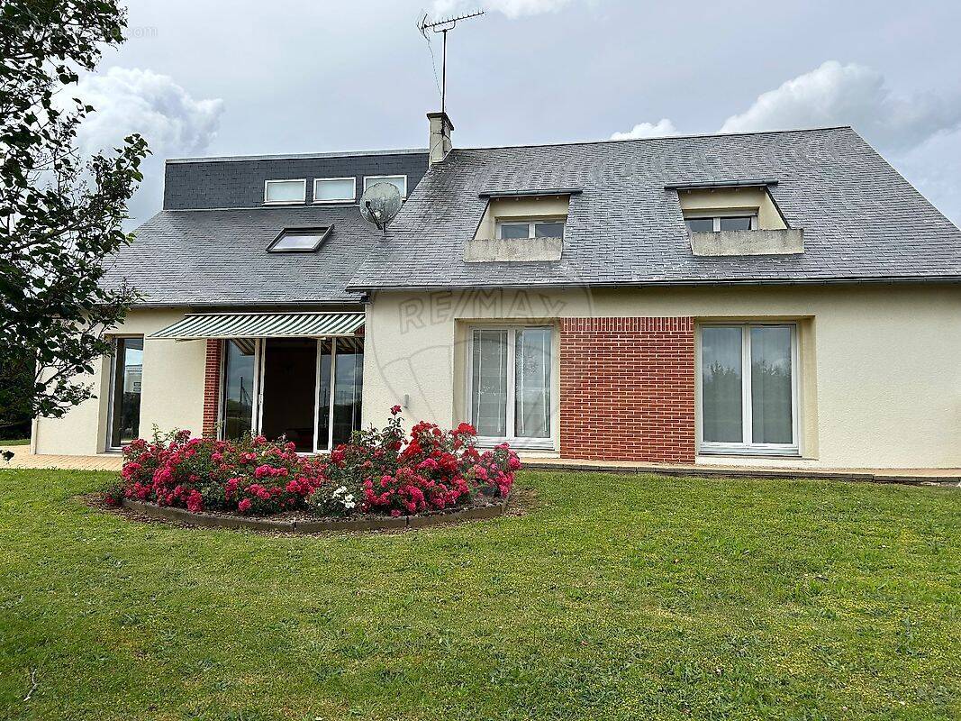Maison à VILLERMAIN