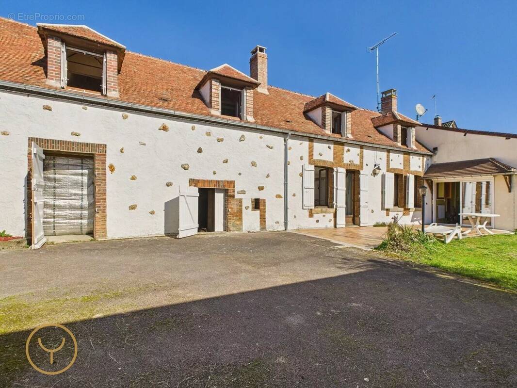 Maison à SEZANNE