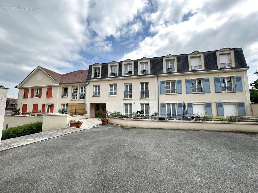Appartement à VEMARS