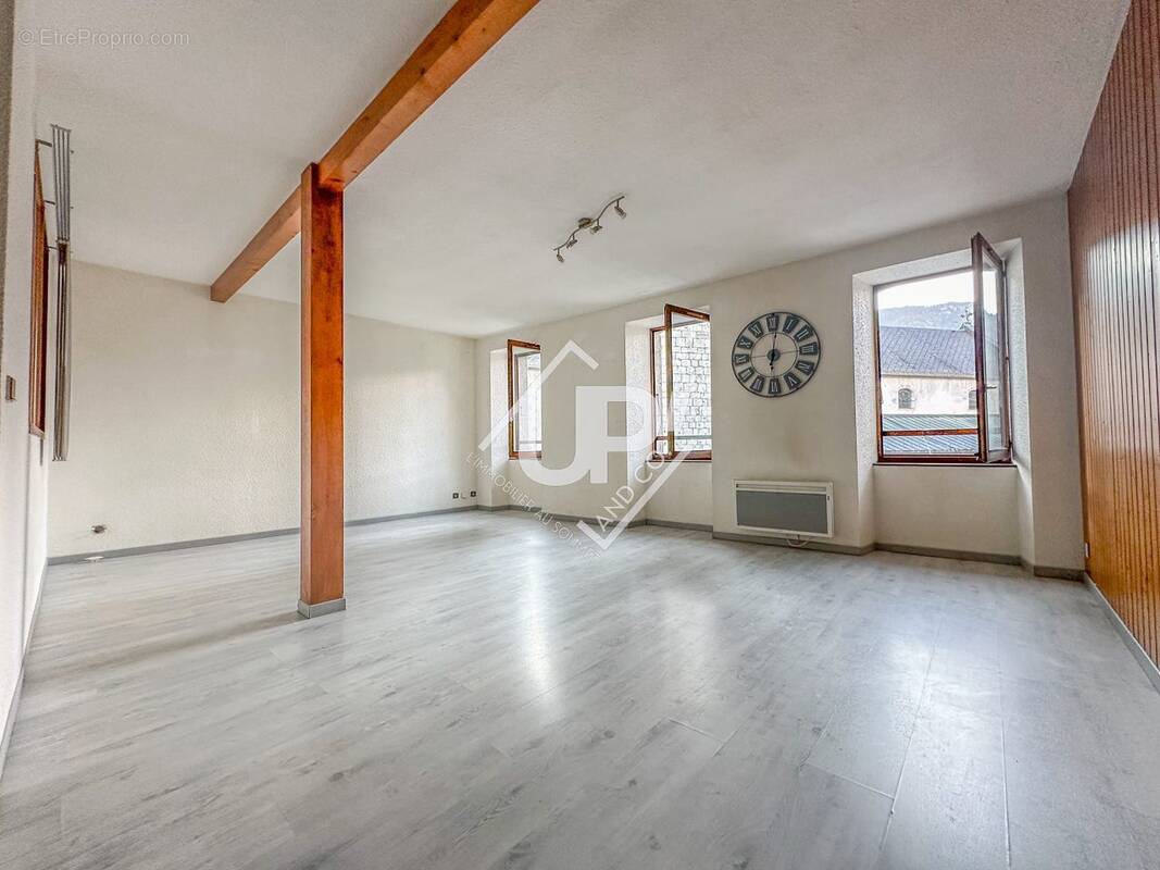 Appartement à THONES