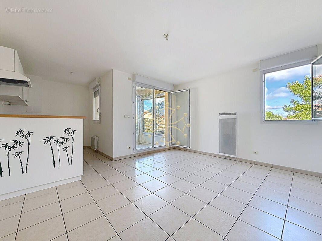 Appartement à AUCAMVILLE