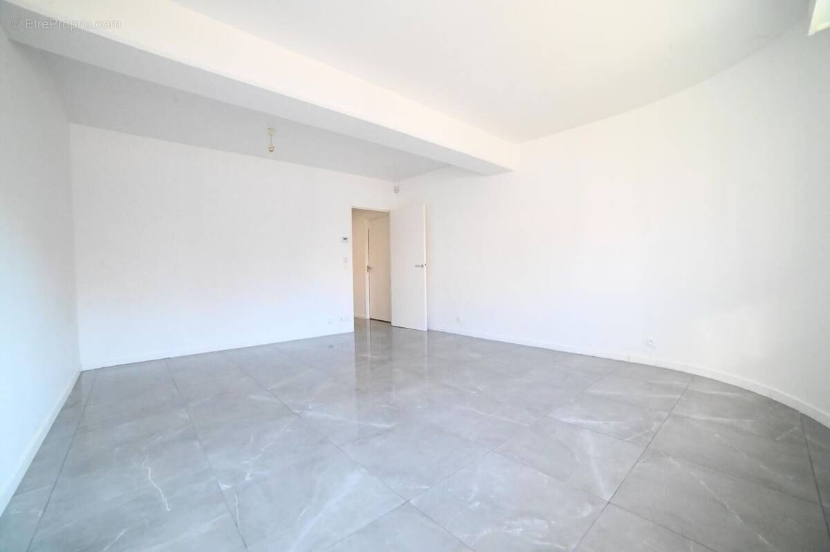 Photo 1 - Appartement à ERMONT
