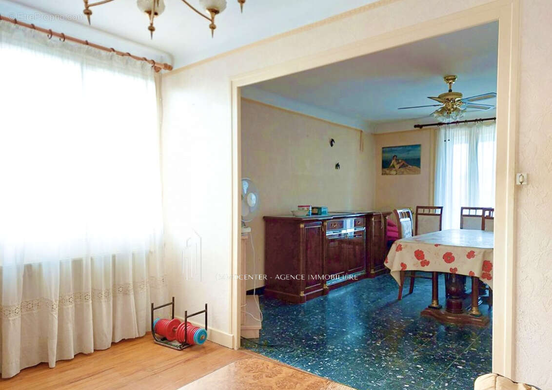Maison à COMMUNAY