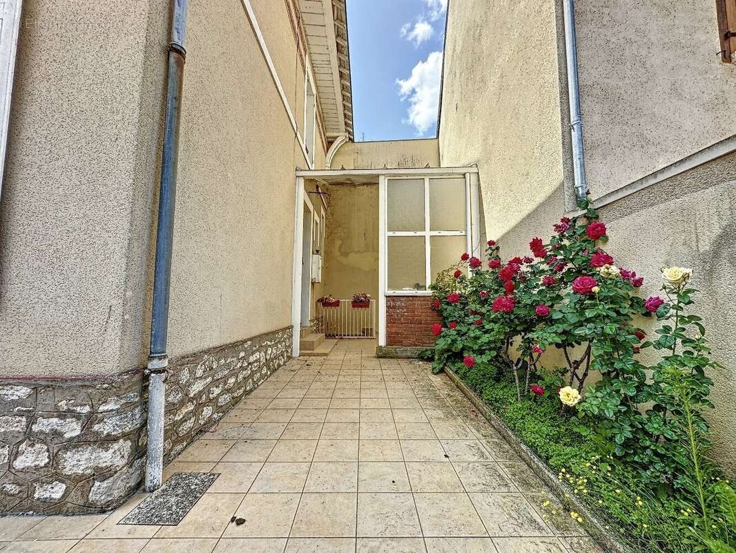 Maison à CHATILLON-COLIGNY