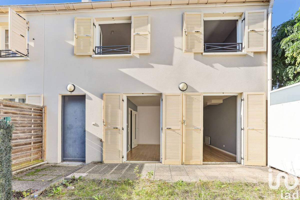 Photo 1 - Maison à BONDOUFLE