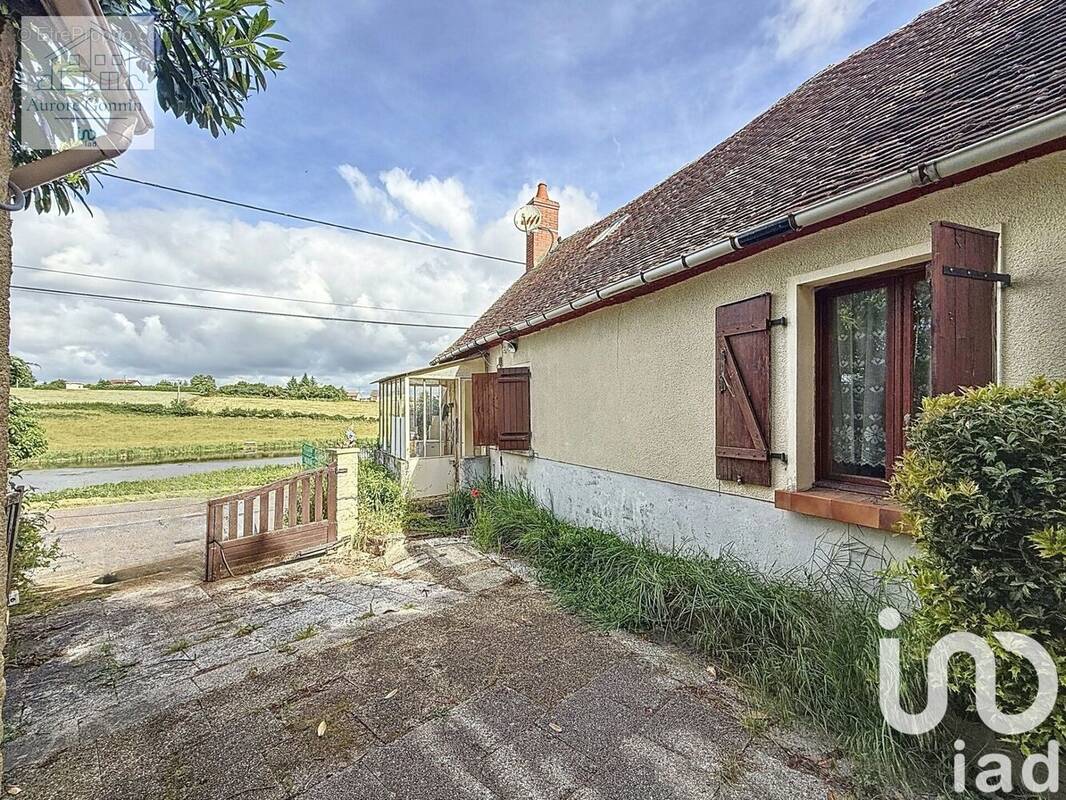 Photo 1 - Maison à LE VEURDRE