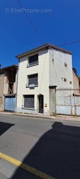 Photo 1 - Maison à BILLOM