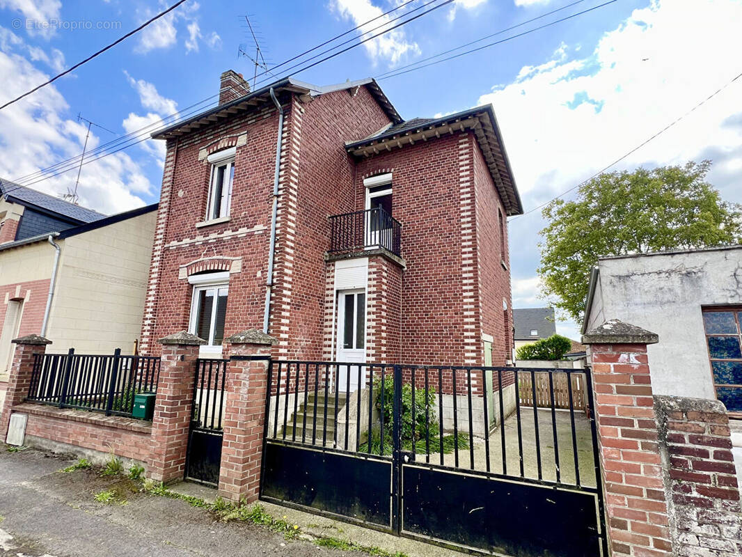 Maison à TERGNIER