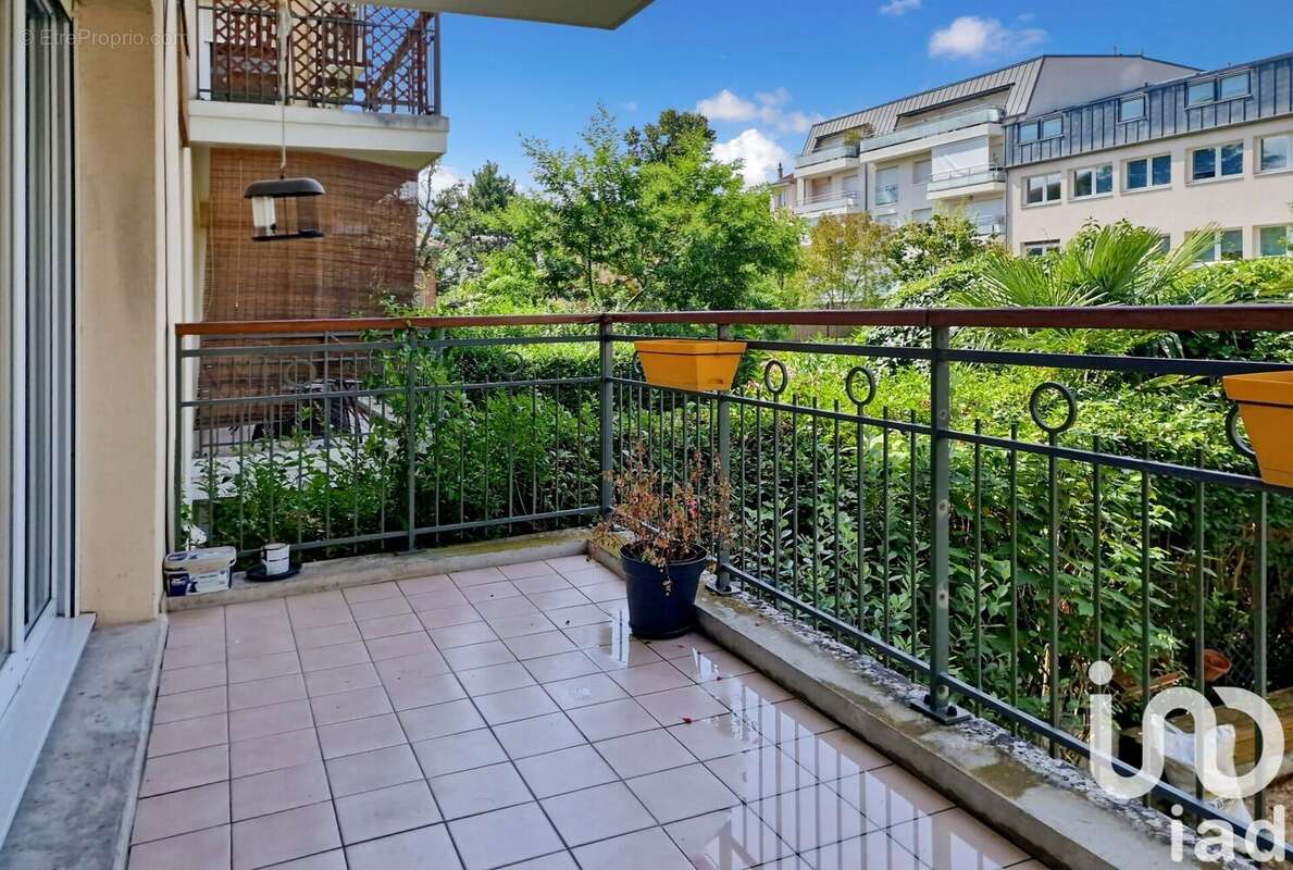 Photo 9 - Appartement à SURESNES