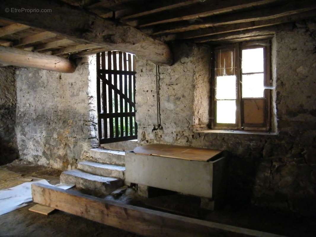 Maison à LA BASTIDE-SUR-L&#039;HERS