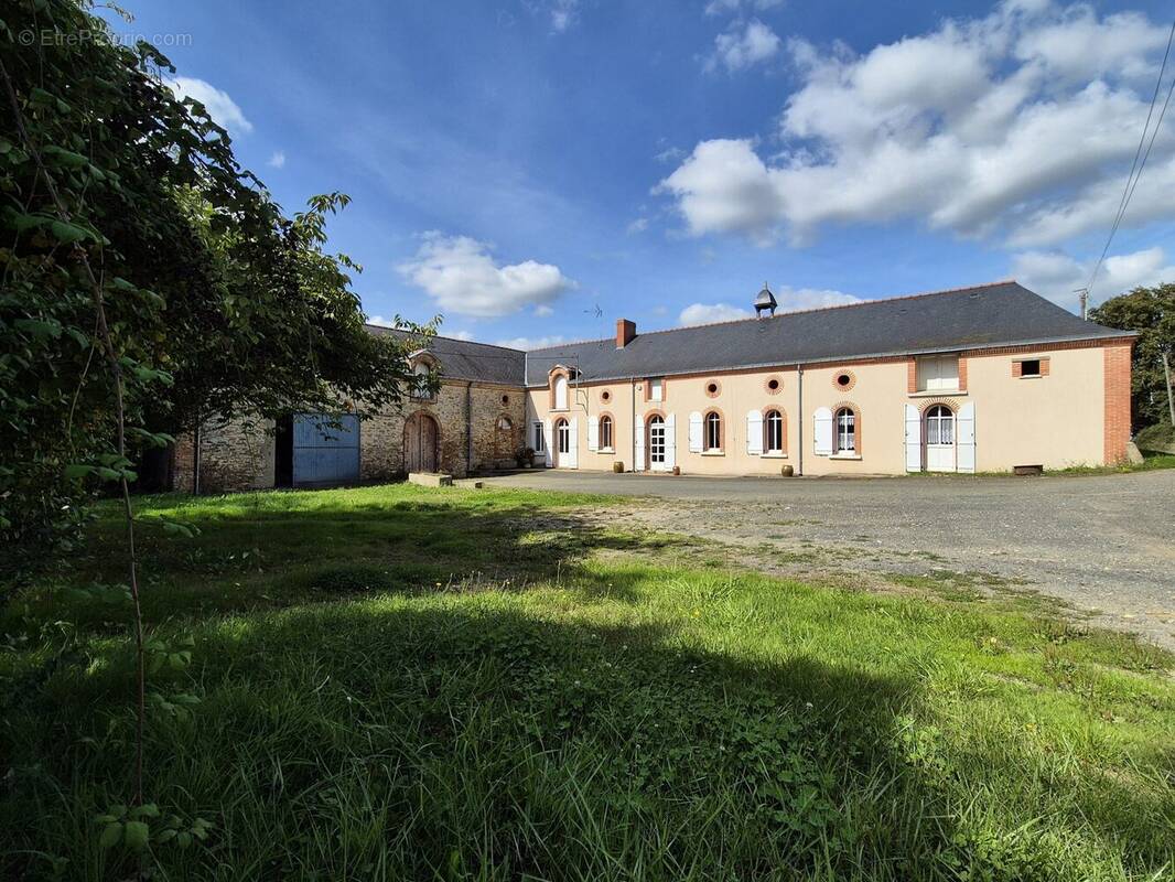 Maison à VERN-D&#039;ANJOU