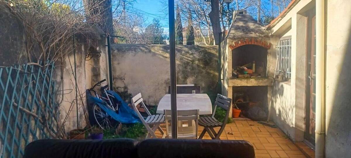 Photo 1 - Maison à MARSEILLE-8E