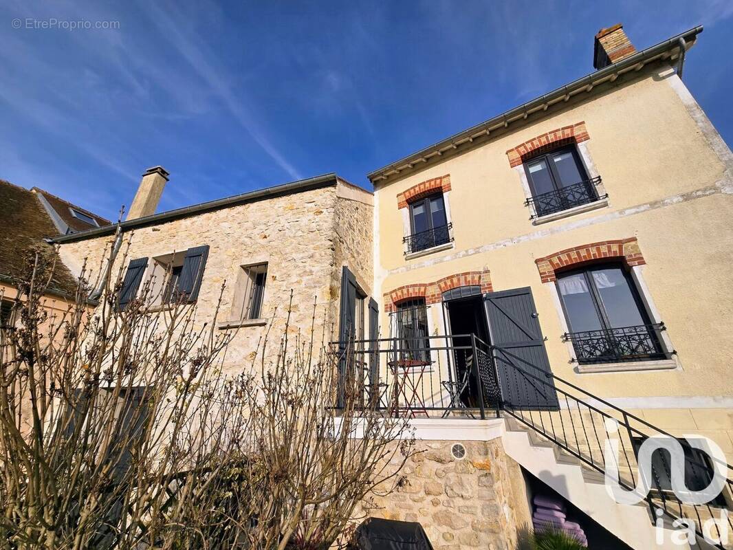 Photo 1 - Maison à CHAVENAY
